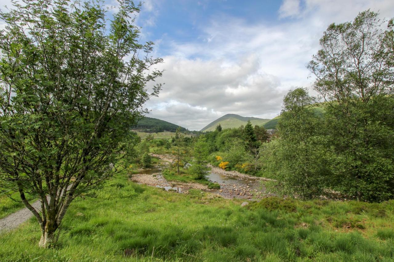 Hotel Trekker Hut Tyndrum Exterior foto