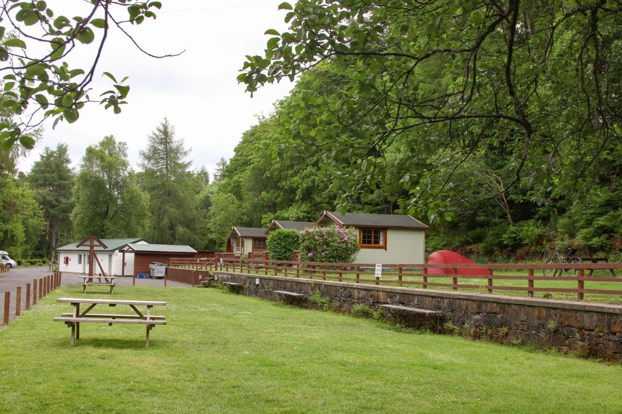 Hotel Trekker Hut Tyndrum Exterior foto