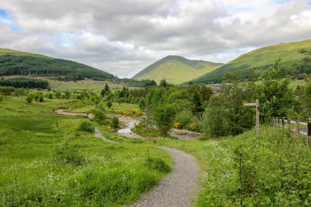 Hotel Trekker Hut Tyndrum Exterior foto